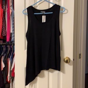 Fun asymmetrical black tank size L